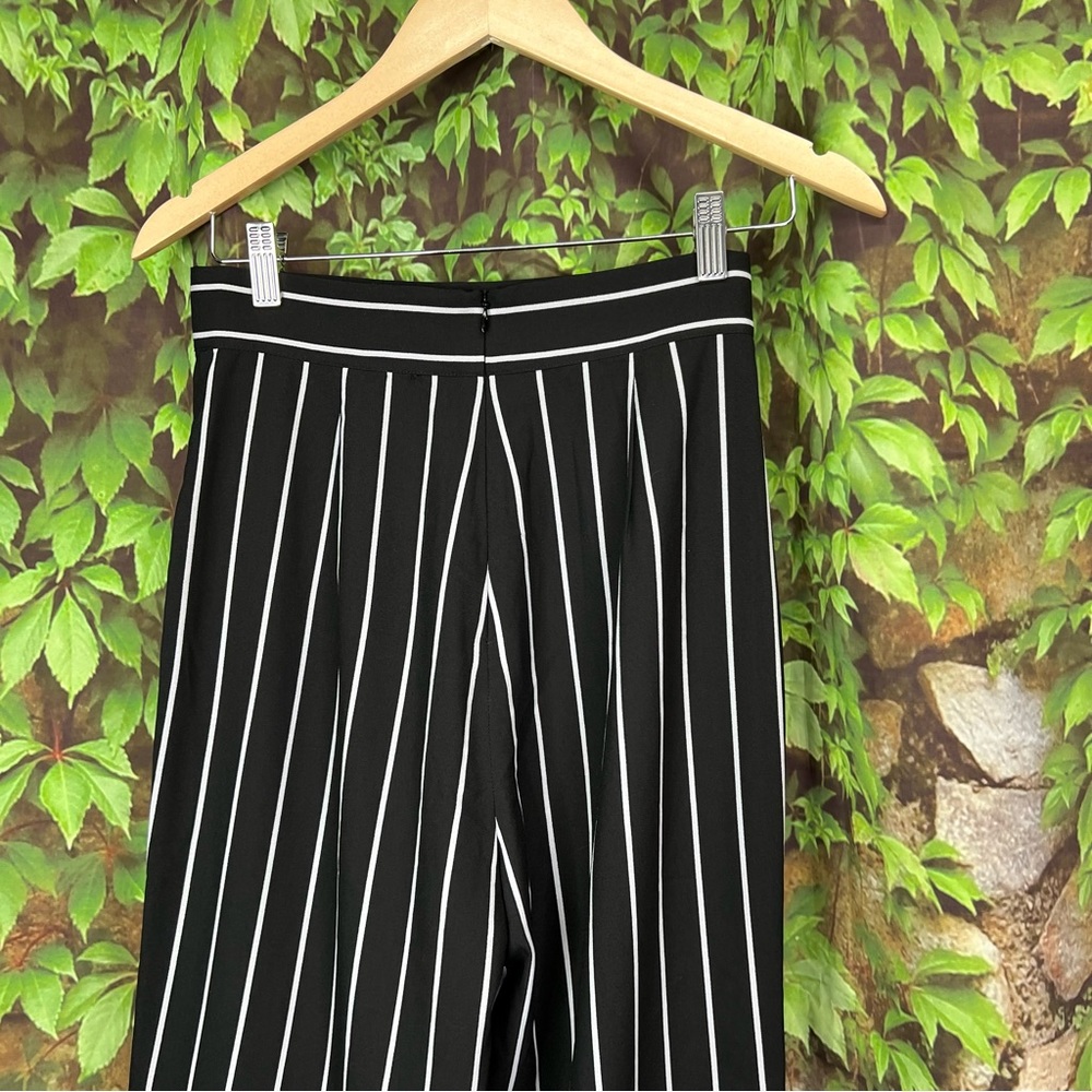 BB DAKOTA BY STEVE MADDEN Black and White Striped Wide Leg Pants, 2 - Picture 5 of 9